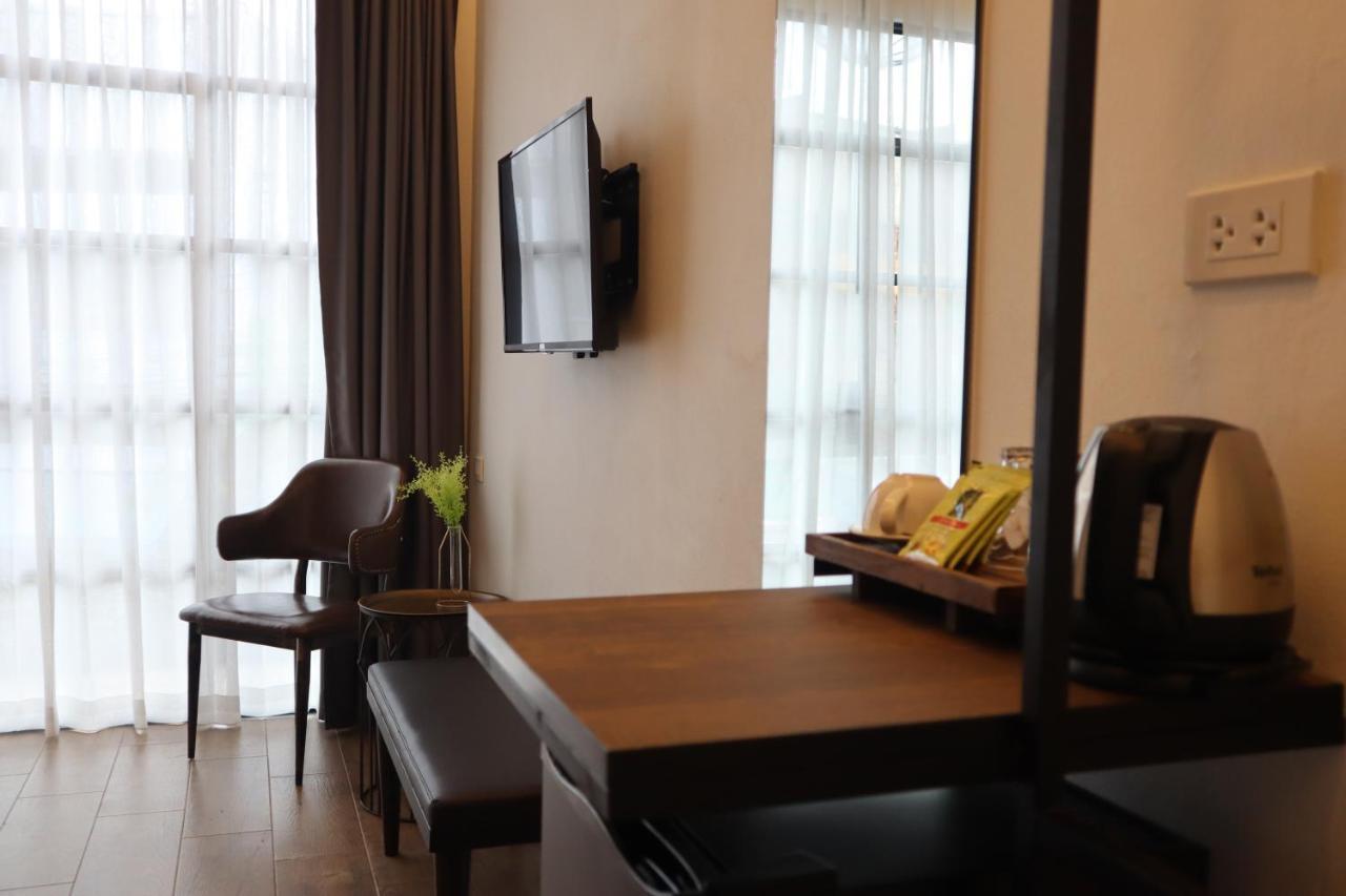 Goodnight Poshtel + Free Netflix Hotel Hatjaj Kültér fotó